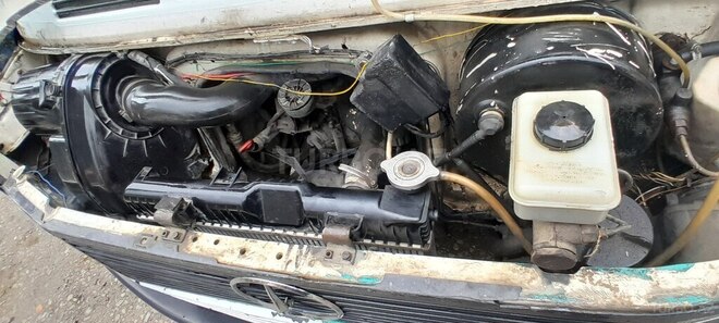 Mercedes 208 D 1991, 500,000 km - 2.5 l - Kürdəmir