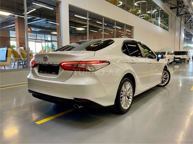 Toyota Camry 2018, 140,000 km - 2.5 л - Bakı