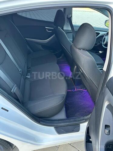 Hyundai Elantra 2015, 112,000 km - 1.8 l - Bakı