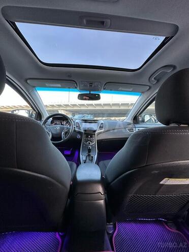 Hyundai Elantra 2015, 112,000 km - 1.8 l - Bakı