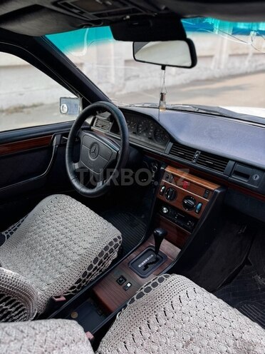 Mercedes E 290 1994, 568,000 km - 2.9 l - Şirvan