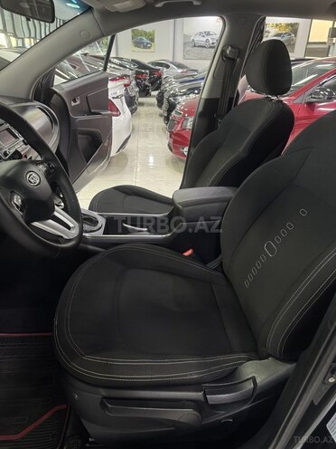 Kia Sportage 2011, 193,000 km - 2.0 l - Sumqayıt
