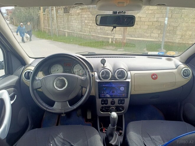 Dacia Logan 2009, 377,000 km - 1.5 l - Bakı