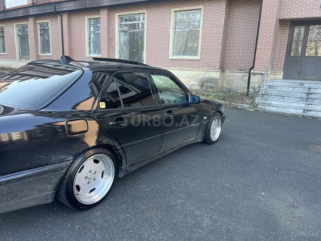 Mercedes C 280 2000, 259,000 km - 2.8 l - Bakı
