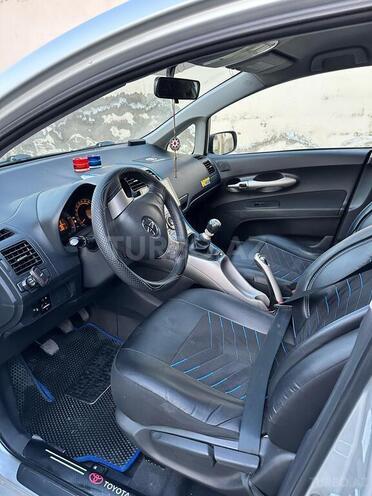 Toyota Auris 2009, 284,048 km - 1.4 л - Bakı