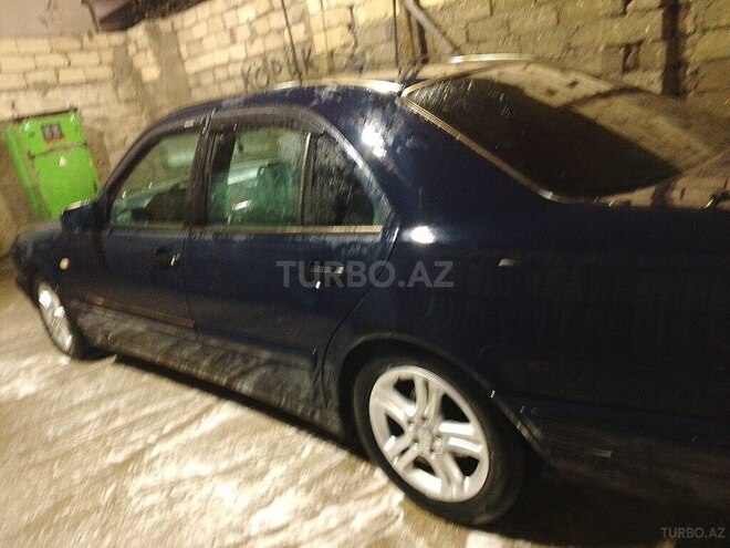 Mercedes E 200 1999, 500,000 km - 2.0 l - Bakı