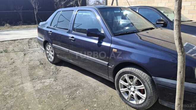 Volkswagen Vento 1984, 222,222 km - 1.9 л - Balakən