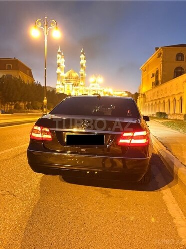 Mercedes E 220 d 2011, 285,000 km - 2.2 l - Bakı