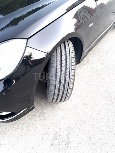 Mercedes E 220 d 2011, 285,000 km - 2.2 l - Bakı
