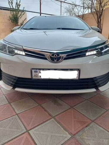 Toyota Corolla 2018, 71,984 km - 1.6 л - Sumqayıt