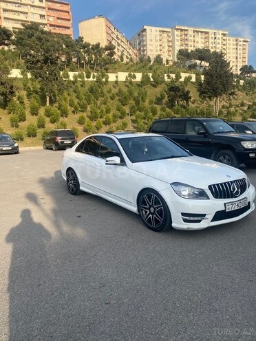 Mercedes C 250-12