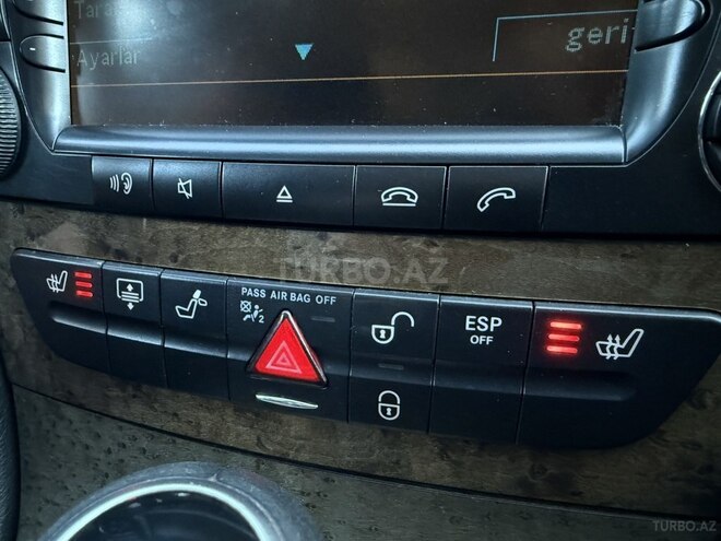 Mercedes E 230 2008, 245,000 km - 2.5 l - Bakı