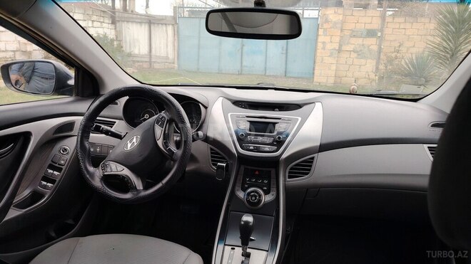 Hyundai Elantra 2013, 285,000 km - 1.8 l - Bakı