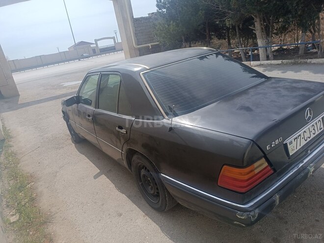 Mercedes E 200 1994, 350,000 km - 2.0 l - Bakı