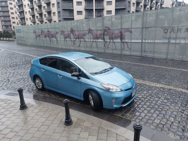 Toyota Prius PHV 2013, 220,000 km - 1.8 л - Bakı