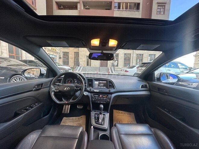 Hyundai Elantra 2017, 126,494 km - 1.6 l - Bakı