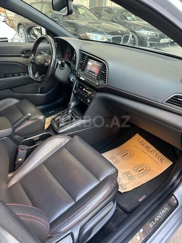 Hyundai Elantra 2017, 126,494 km - 1.6 l - Bakı