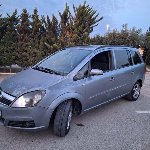 Opel Zafira 2005, 320,000 km - 1.9 l - Bakı