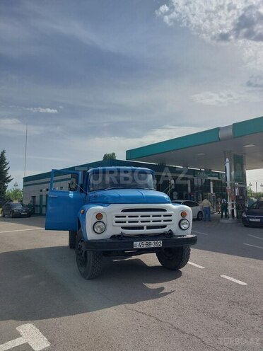 ZIL 130 1982, 110,000 km - 6.0 l - Mingəçevir