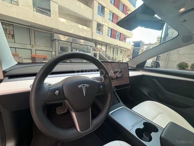 Tesla Model 3 2022, 51,200 km - 0.0 l - Bakı