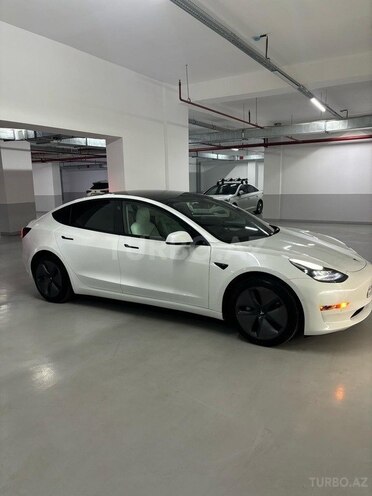 Tesla Model 3 2022, 51,200 km - 0.0 l - Bakı