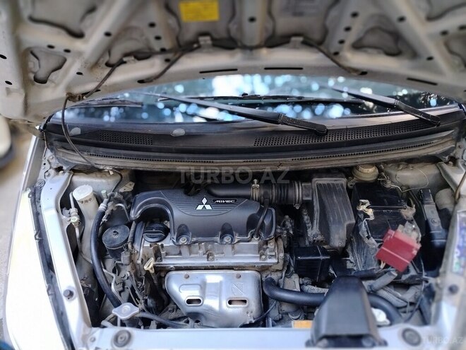 Mitsubishi  2003, 213,000 km - 1.5 l - Bakı