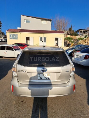 Toyota Prius V 2013, 123,200 km - 1.8 l - Bakı