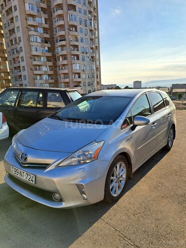 Toyota Prius V 2013, 123,200 km - 1.8 l - Bakı