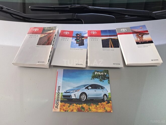Toyota Prius V 2013, 123,200 km - 1.8 l - Bakı