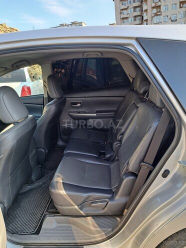 Toyota Prius V 2013, 123,200 km - 1.8 l - Bakı
