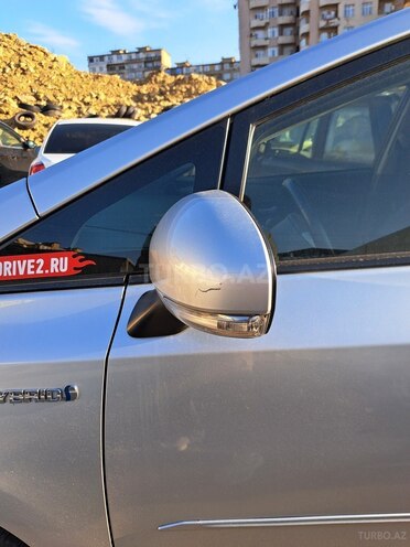 Toyota Prius V 2013, 123,200 km - 1.8 l - Bakı