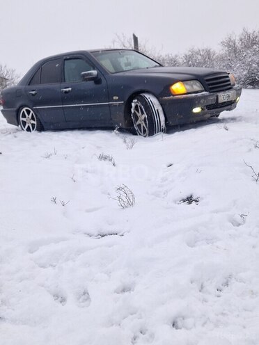 Mercedes C 220 d 1998, 461,000 km - 2.2 l - İmişli