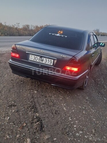 Mercedes C 220 d 1998, 461,000 km - 2.2 l - İmişli