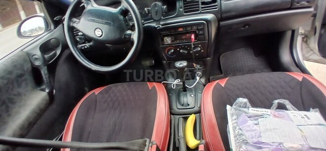Opel Vectra 1996, 225,853 km - 2.0 l - Qazax
