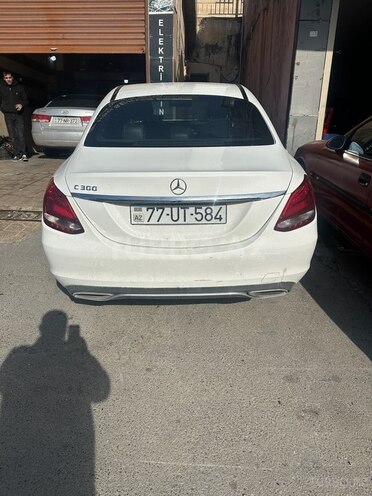 Mercedes C 300 4MATIC 2017, 69,900 km - 2.0 л - Bakı