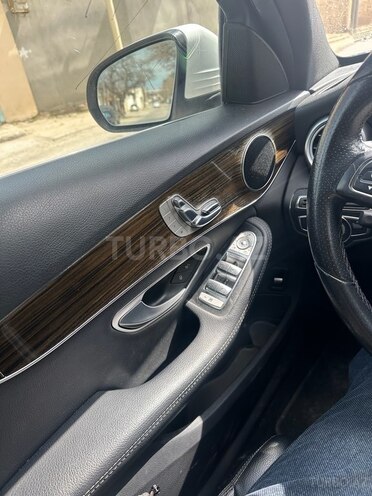 Mercedes C 300 4MATIC 2017, 69,900 km - 2.0 л - Bakı