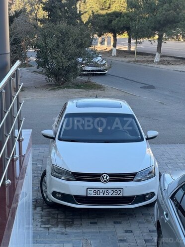 Volkswagen Jetta 2013, 236,655 km - 2.0 l - Sumqayıt