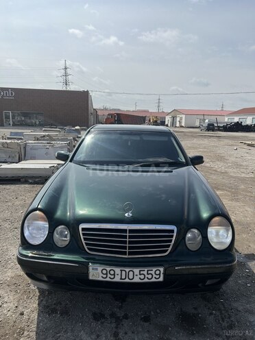 Mercedes E 270 2000, 223,931 km - 2.7 l - Sumqayıt