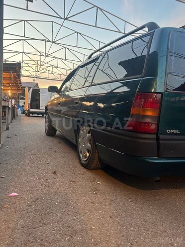 Opel Astra 1994, 253,000 km - 1.6 l - Quba