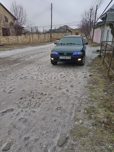 Opel Astra 1994, 253,000 km - 1.6 l - Quba