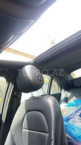 Mercedes C 300 4MATIC 2017, 69,900 km - 2.0 л - Bakı