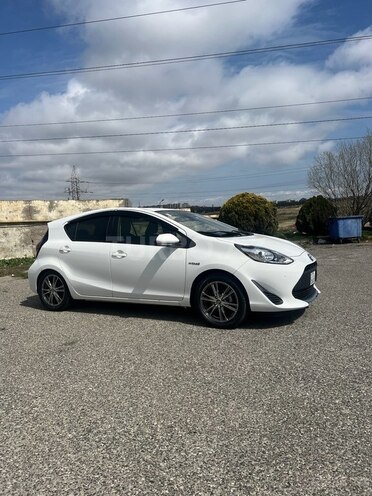 Toyota Aqua 2019, 106,736 km - 1.5 l - Bakı