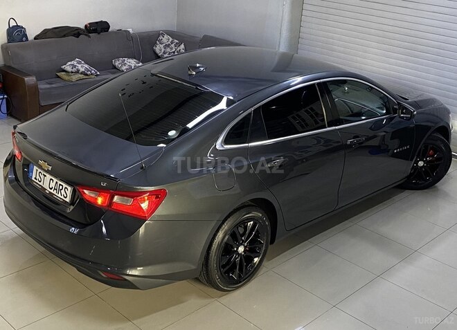 Chevrolet Malibu-13
