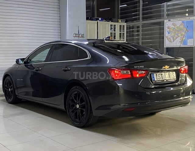 Chevrolet Malibu-9