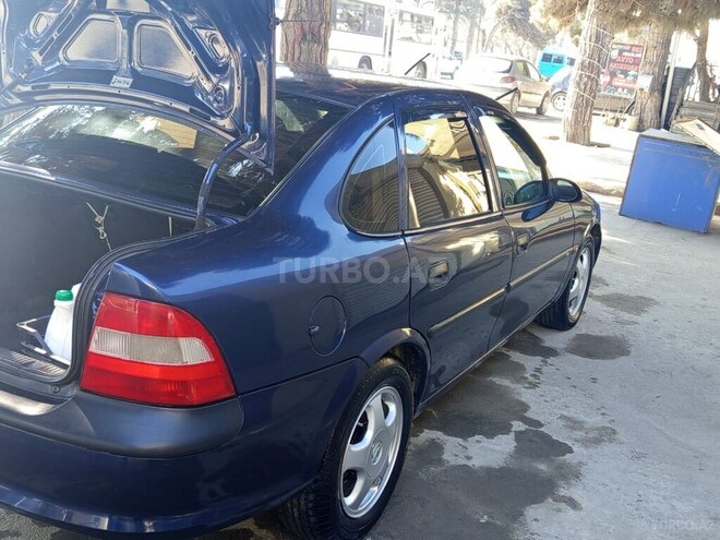 Opel Vectra 1998, 250,000 km - 1.8 l - Bakı