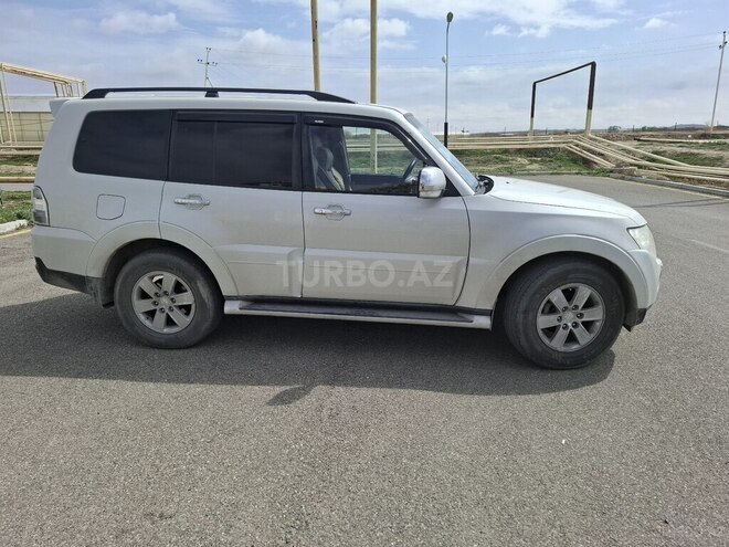Mitsubishi Pajero 2008, 251,841 km - 3.0 л - Sumqayıt