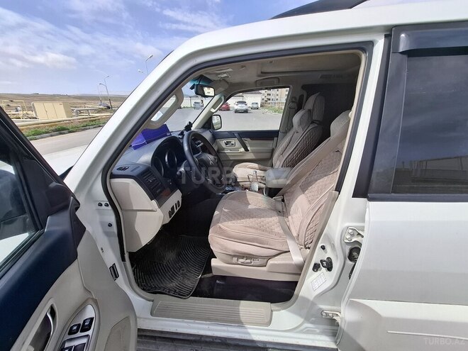 Mitsubishi Pajero 2008, 251,841 km - 3.0 л - Sumqayıt