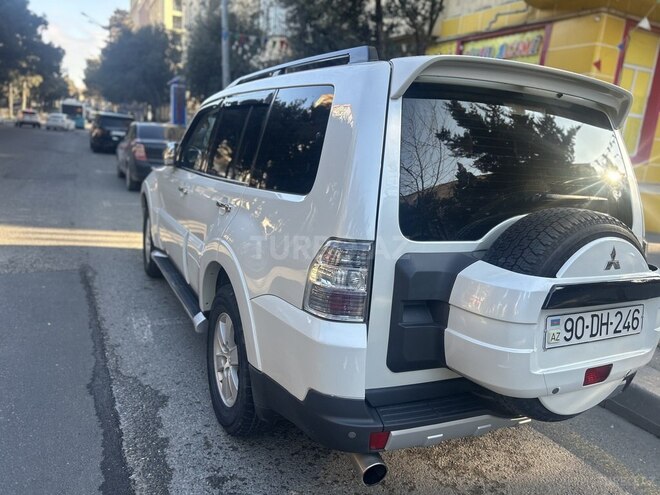 Mitsubishi Pajero 2008, 210,000 km - 3.0 l - Bakı