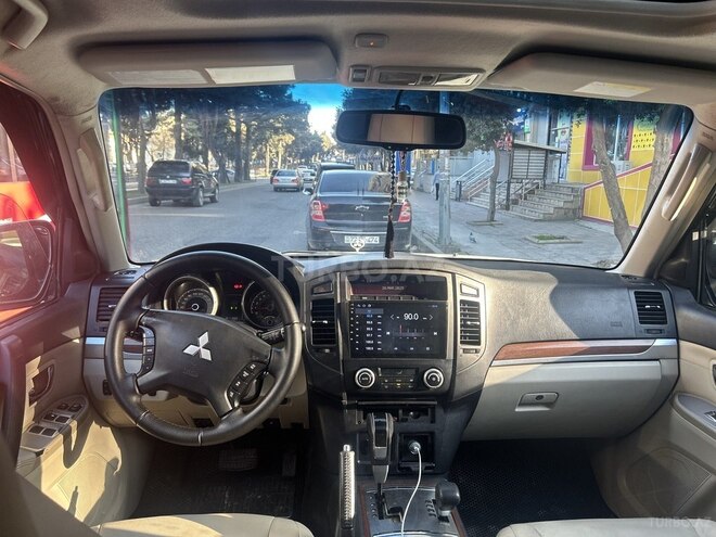 Mitsubishi Pajero 2008, 210,000 km - 3.0 l - Bakı