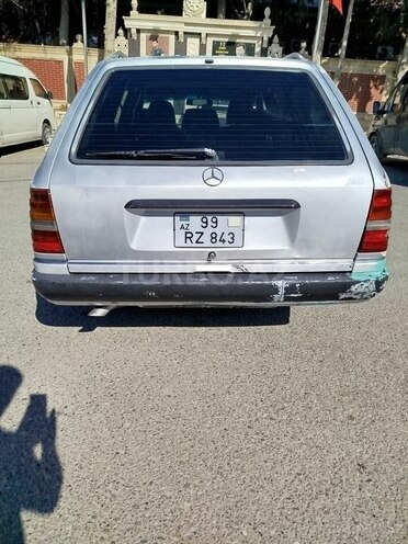 Mercedes E 250 1987, 356,760 km - 2.5 l - Bakı